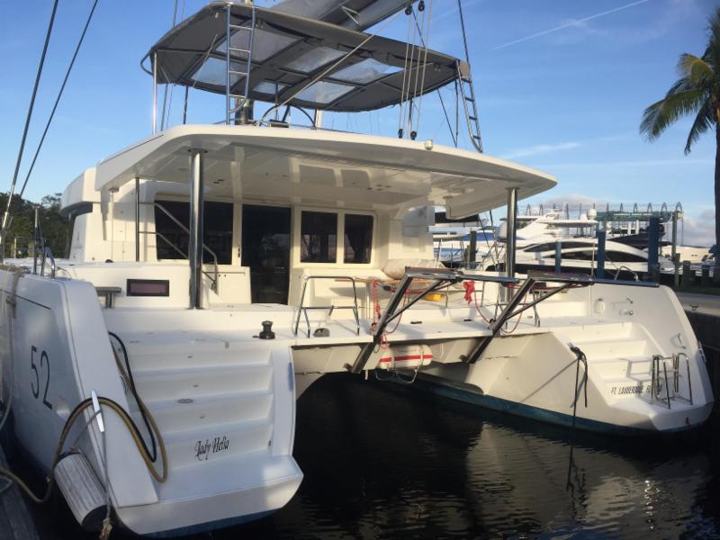 52 to 62 Feet: Starting at $899,000. | Catamarans For Sale